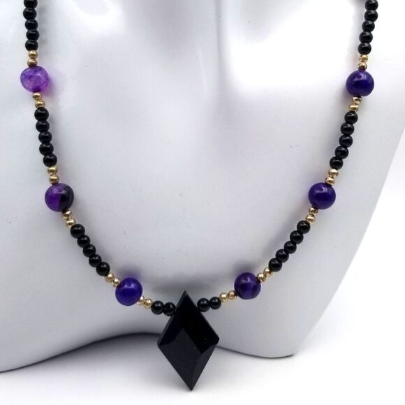 Ace of diamonds onyx pendulum necklace. N234 - Picture 1 of 2